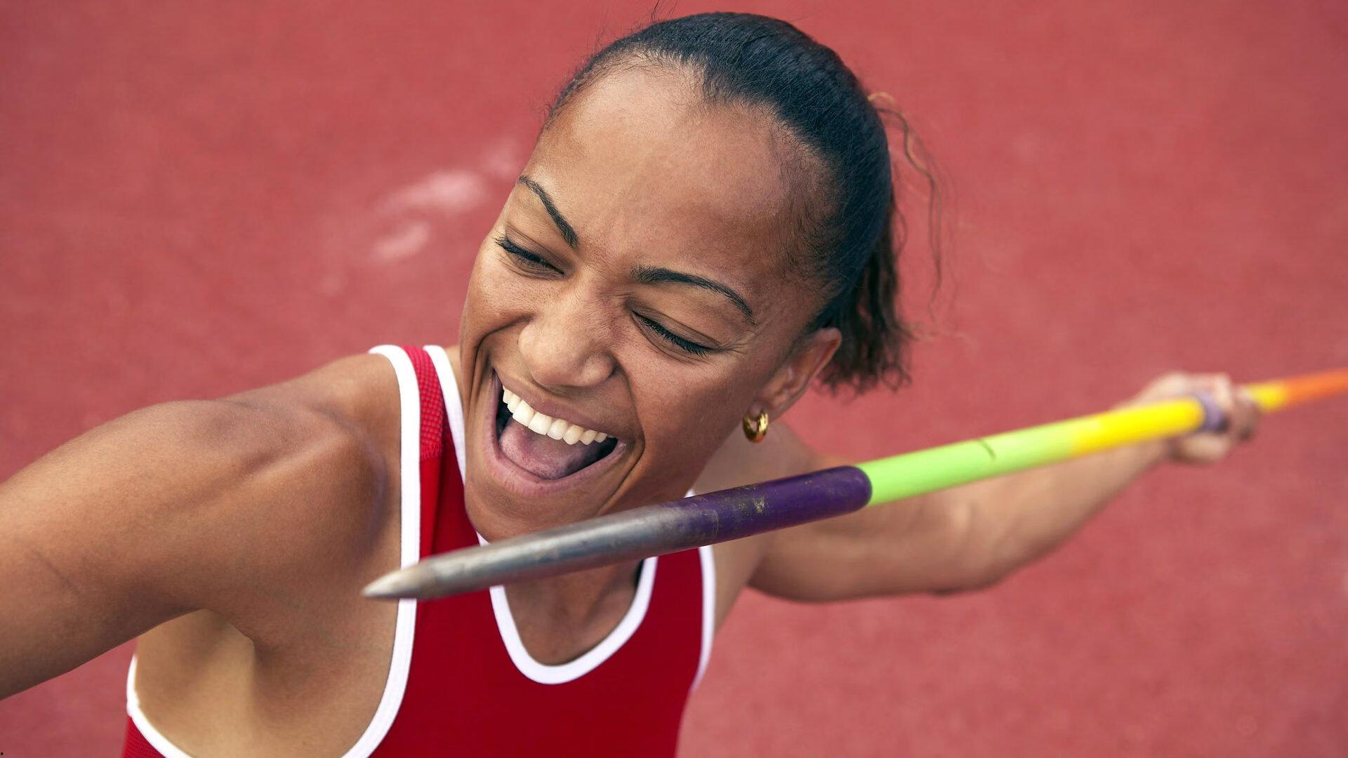 佩奇坦言背部伤势无大碍,肌肉拉伤带来疼痛但可控,将积极投入康复治疗