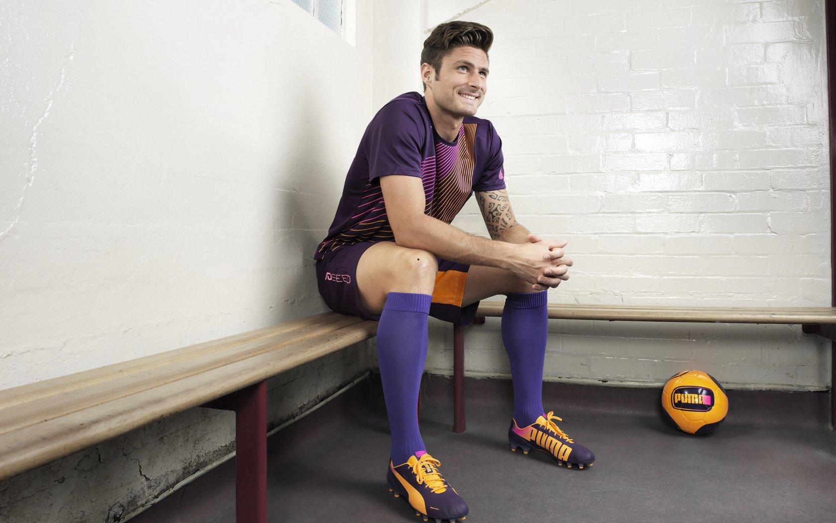 马德兴专栏，武汉女足亚冠登顶启示录，足协需以长远政策破局冠军孤岛