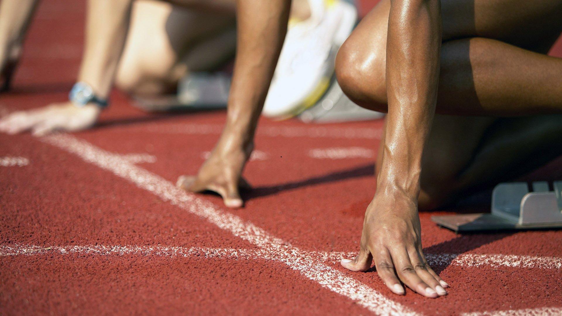 利雅得胜利五球横扫哈萨征服 C罗完美戴帽马内梅开二度